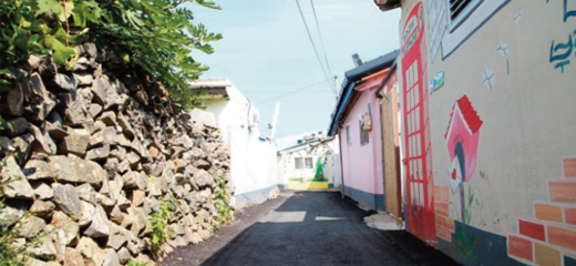 城クッ村