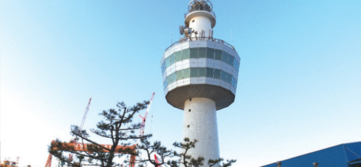 花岩湫(ファアムチュ)灯台
